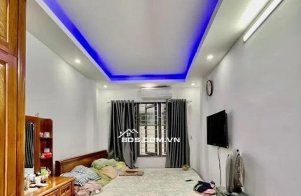 Bán nhà mới phố Minh Khai quận Hai Bà Trưng 5 tầng 30m2 giá nhỉnh 5 tỷ